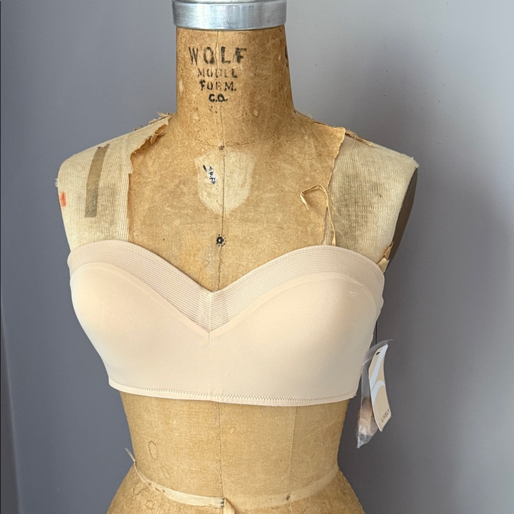 NWT 34C Lively Strapless Nude Bra With Optional Straps